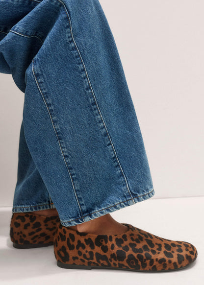 Dark Brown Leopard Print Asymmetric Slipper