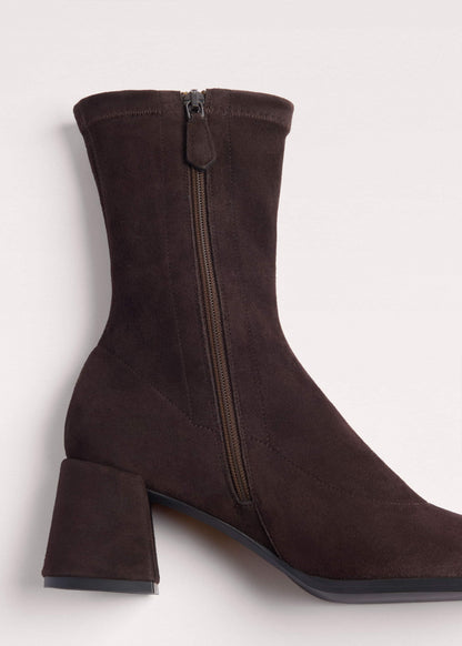 Brown Ankle Stretch Boot